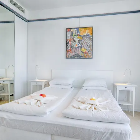 Belle Epoque Beach شقة فندقية لوزينيتس